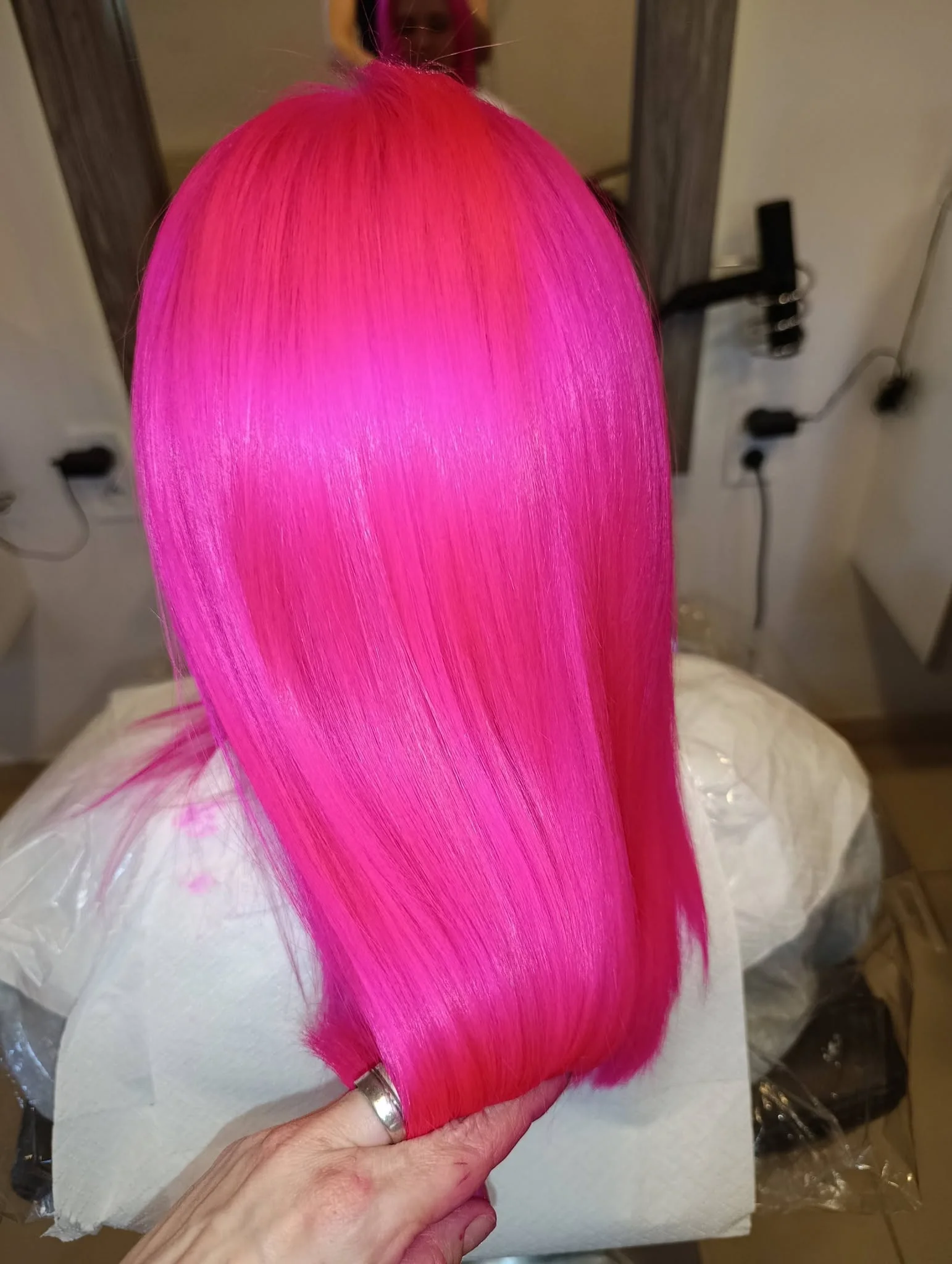 Blond po koloryzacji w salonie Excite